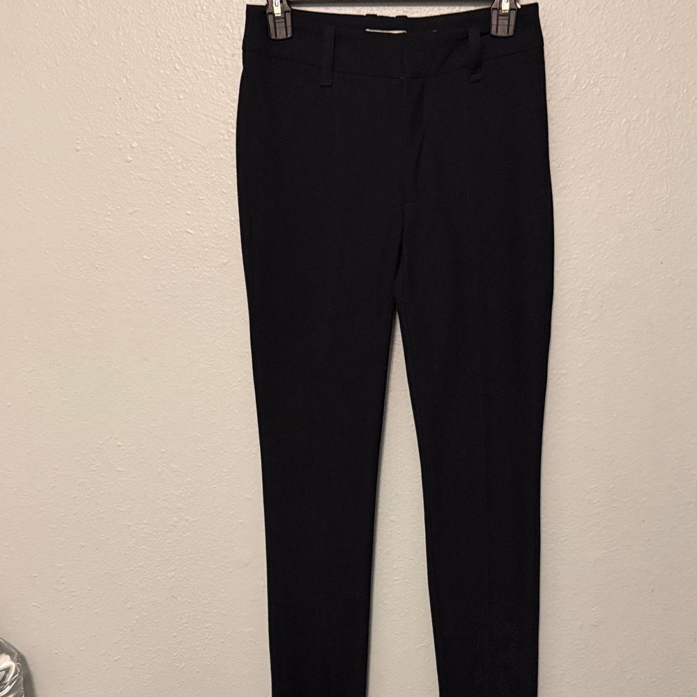 Vince Women's Black Ankle Pants
